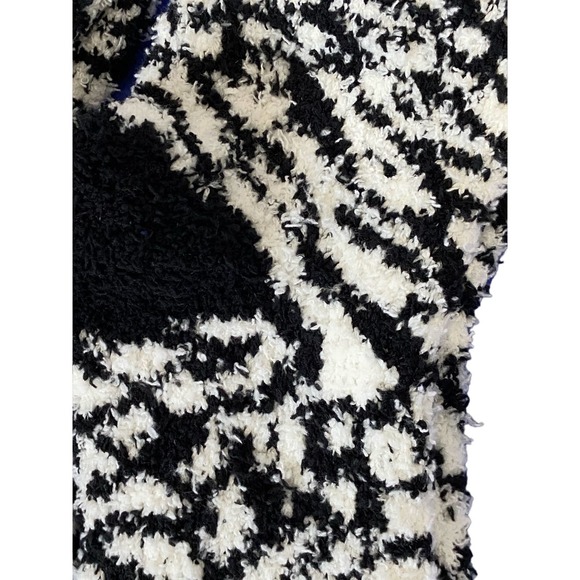 West Loop Cozy Fuzzy Liner Socks 2 PAIR SZ shoe 4-10 - Picture 3 of 5